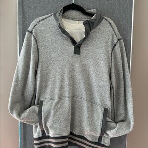 lululemon Pull-Over